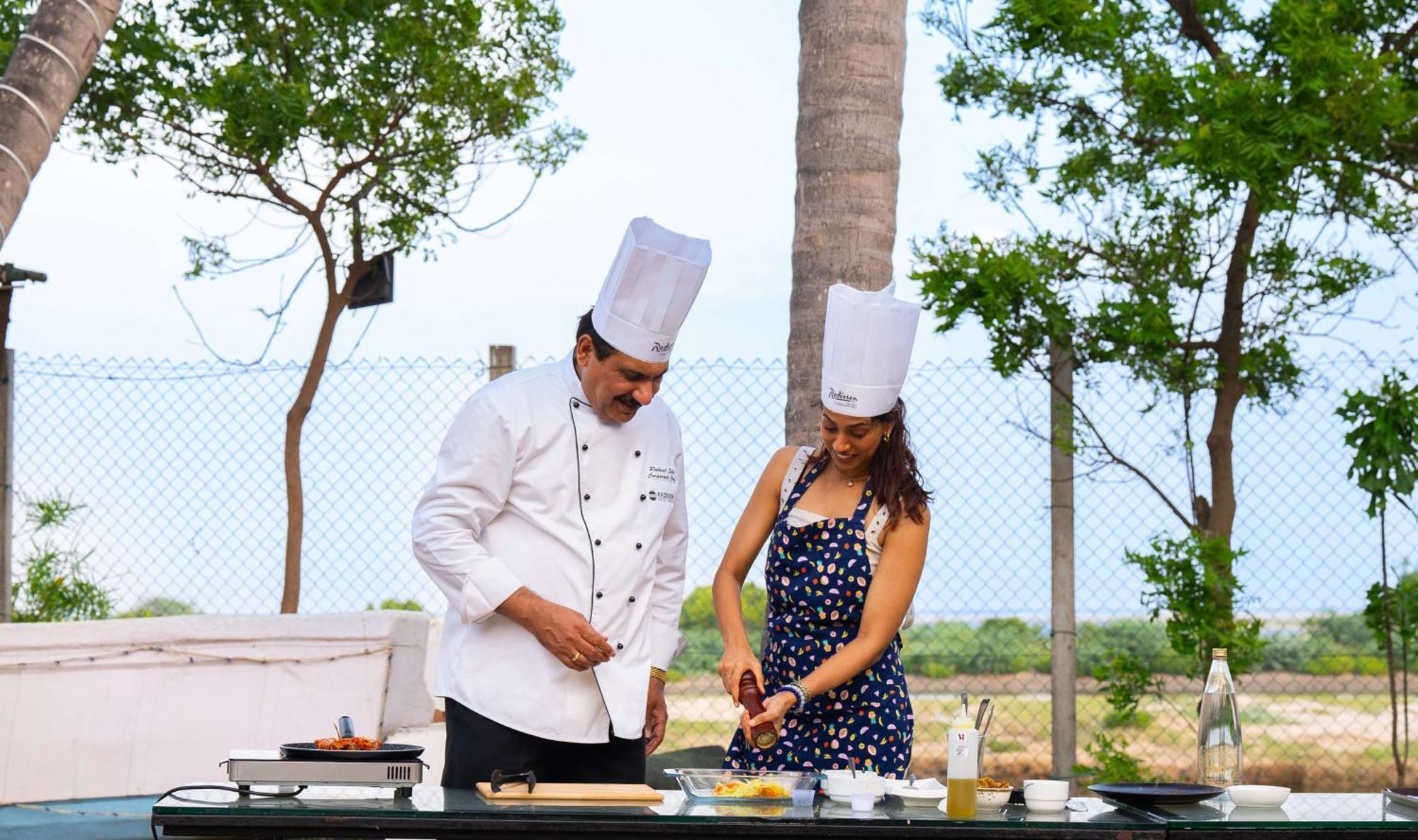 Radisson Resort Pondicherry Bay エクステリア 写真